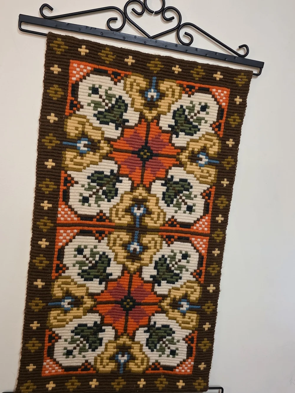 N/A handwoven wall